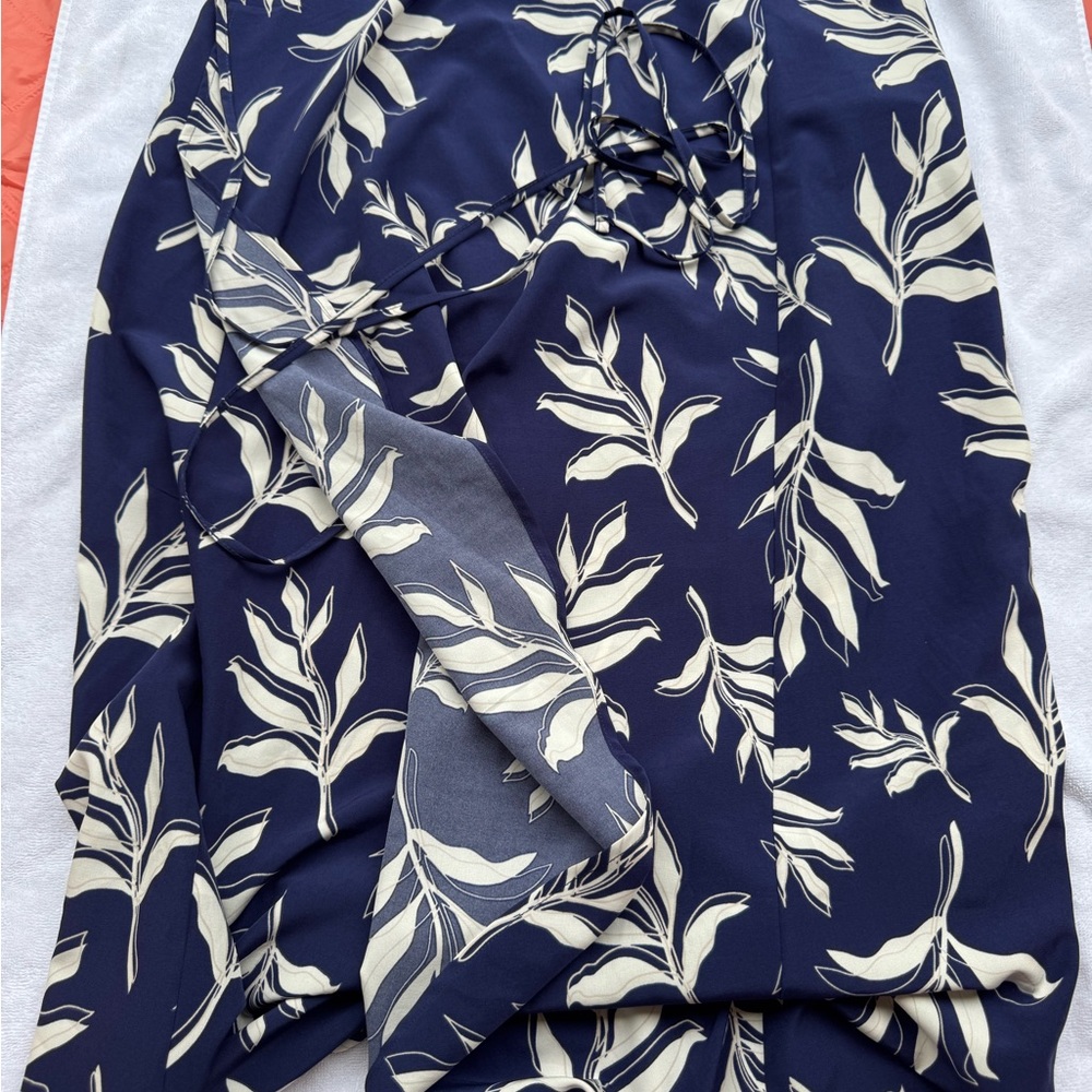 Summer & Rose Navy and Cream Leaf Pattern Wrap Skirt